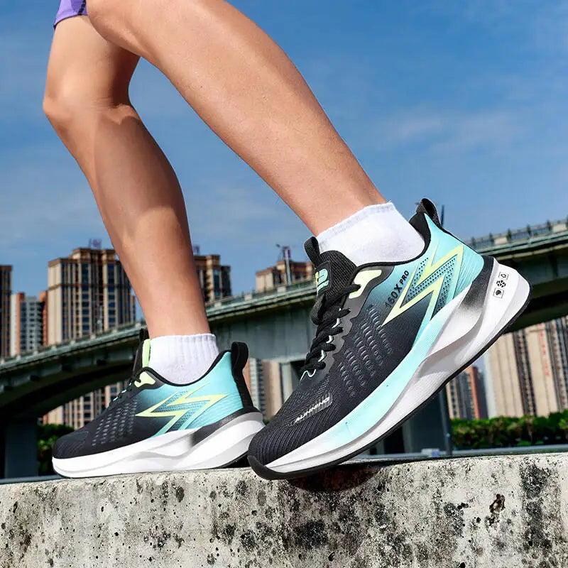 Shoes men tenis luxury  Fashion Mens Shoes Breathable Running Shoes