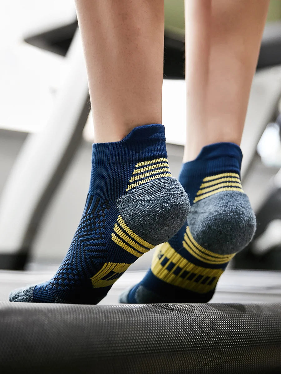 Comfort Max Pro™ — Non-Slip Cushioned Performance Socks