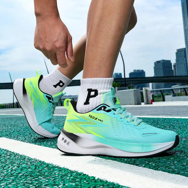Shoes men tenis luxury  Fashion Mens Shoes Breathable Running Shoes