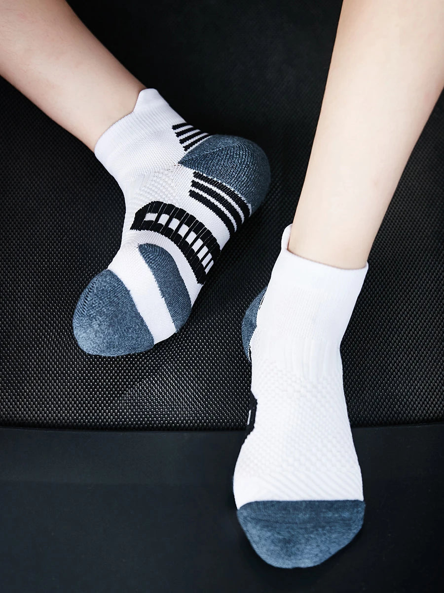 Comfort Max Pro™ — Non-Slip Cushioned Performance Socks